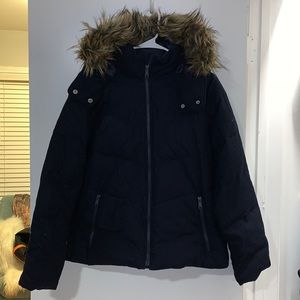 Gap puff jacket